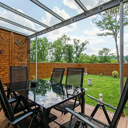 Auszeit Steiraland 1 Mit Privaten Garten Ueberdachter Terrasse Und Parken Leoben  Exterior photo