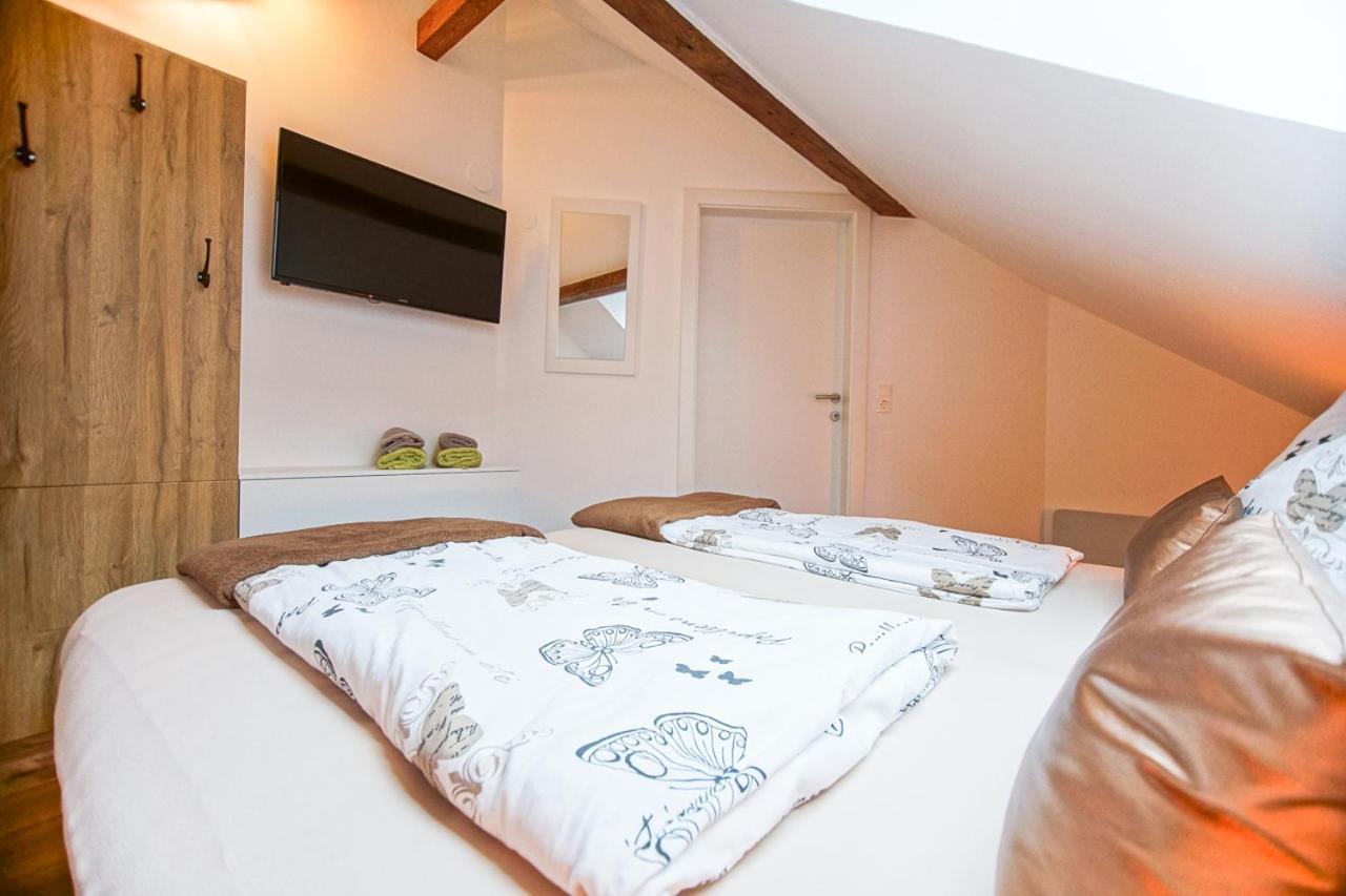 Apartment Auszeit Steiraland 1 Mit Privaten Garten Ueberdachter Terrasse Und Parken *